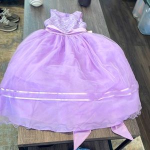 A(n) even dress for kids
